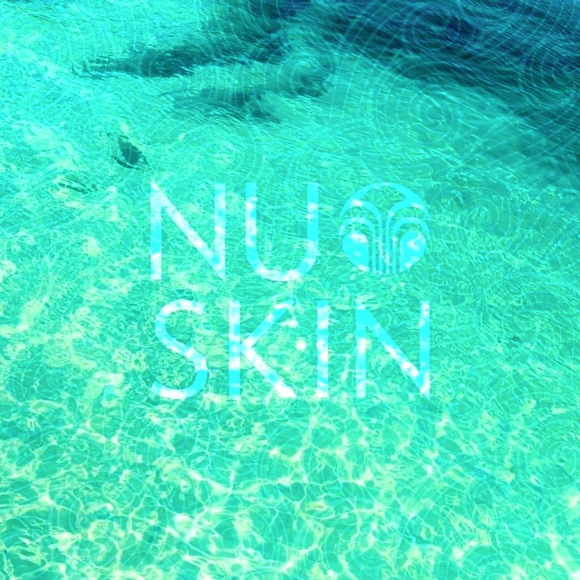 Anything I'd use & wear myself 😁 - Picture 1 of 1